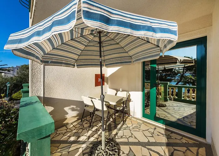 Gasthuis Golden Shell 1